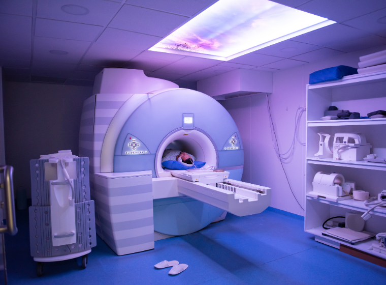 What is the Best MRI for Claustrophobic People?